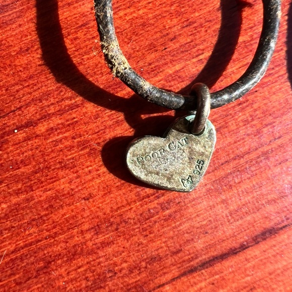 Artisan Leather Bracelet with Silver Charm -Poor Cat - Picture 6 of 7